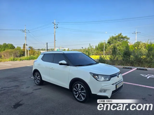 KG_Mobility_Ssangyong TIBOLI 2015 thumb 11