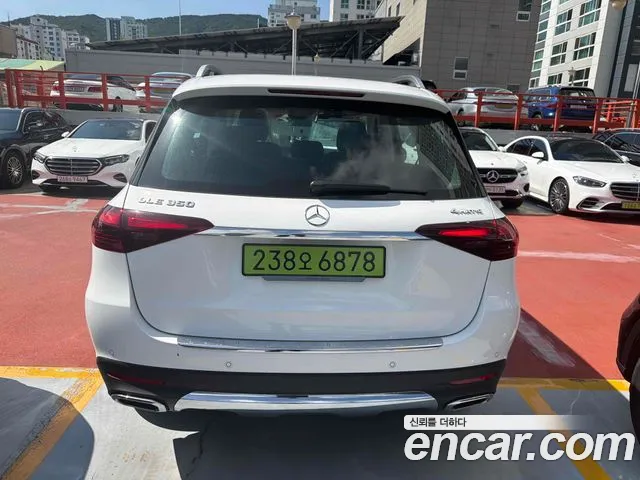 Mercedes-Benz GLE 2026 thumb 3
