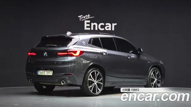 BMW X2 (F39) 2021 thumb 2
