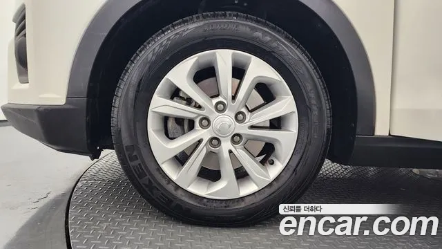 KG_Mobility_Ssangyong TIBOLI 2020 thumb 5