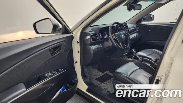 KG_Mobility_Ssangyong TIBOLI 2020 thumb 10