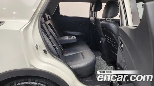 KG_Mobility_Ssangyong TIBOLI 2020 thumb 11