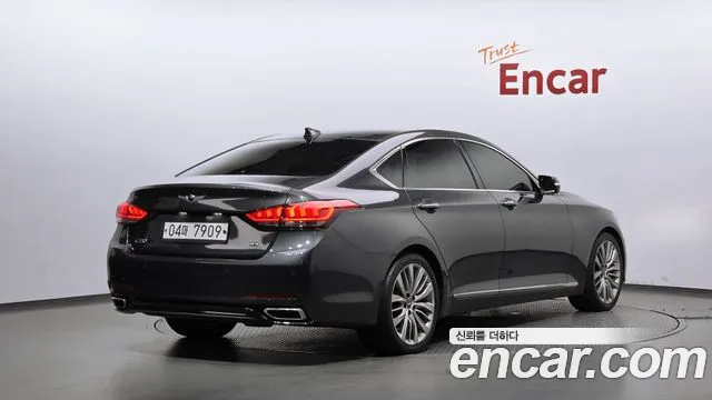 Genesis G80 2018 thumb 2
