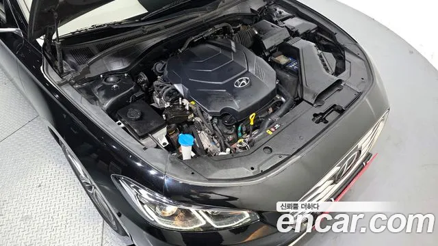 Hyundai Grandeur 2017 thumb 6