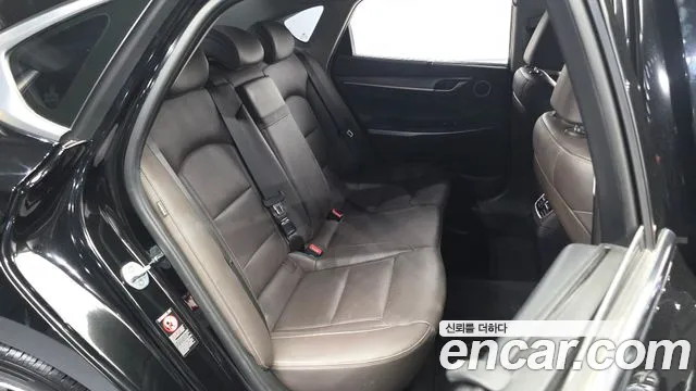 Hyundai Grandeur 2017 thumb 12