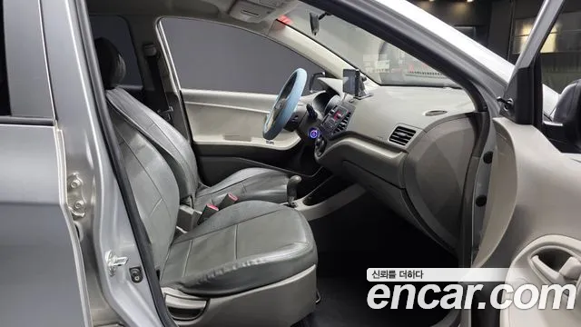 Kia Morning 2015 thumb 11