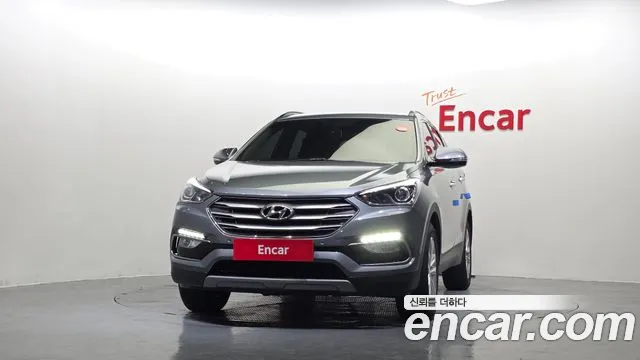 Hyundai Santa Fe 2018 thumb 3