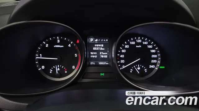 Hyundai Santa Fe 2018 thumb 8