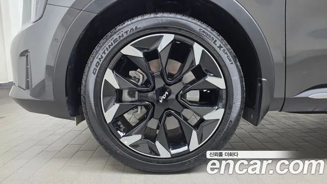Kia Sorento 2025 thumb 4