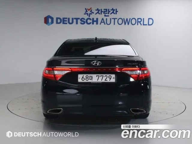 Hyundai Grandeur 2011 thumb 4