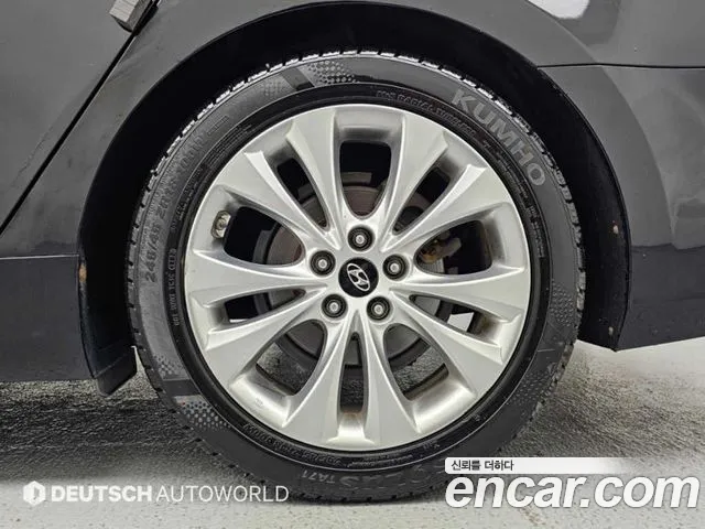 Hyundai Grandeur 2011 thumb 5