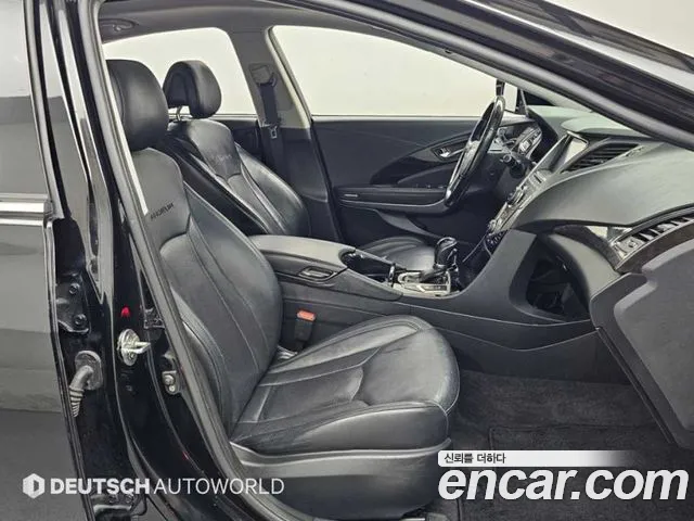 Hyundai Grandeur 2011 thumb 10