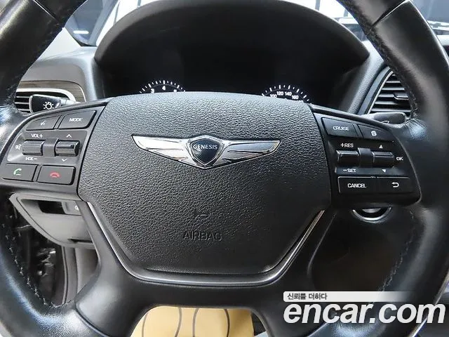 Genesis G80 2017 thumb 9