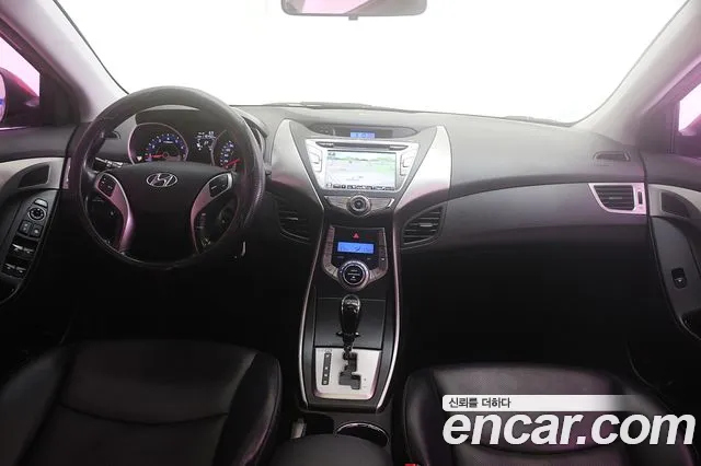 Hyundai Avante 2012 thumb 2