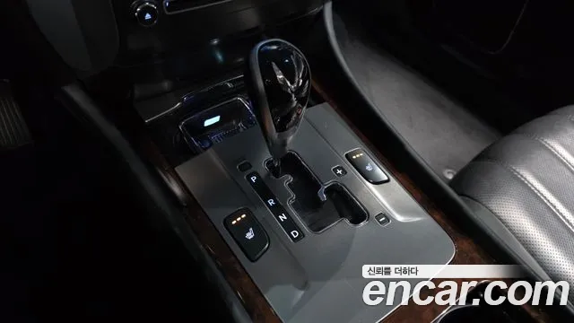 Hyundai Equus 2010 thumb 9