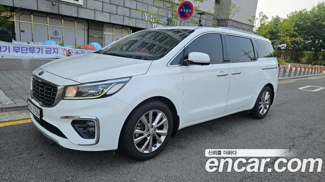 Kia Carnival 2019 thumb 11
