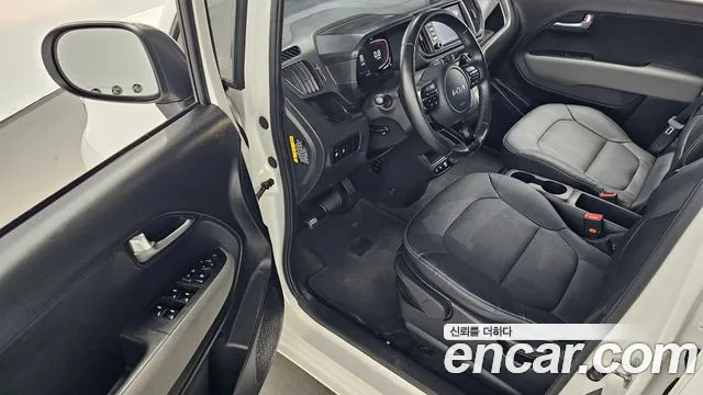 Kia Ray 2022 thumb 10