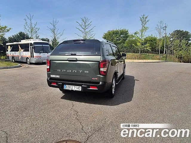 KG_Mobility_Ssangyong Rexton 2023 thumb 2