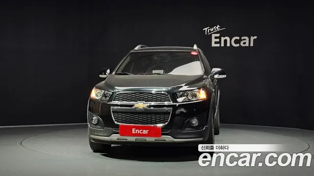 ChevroletGMDaewoo Captiva 2013 thumb 3