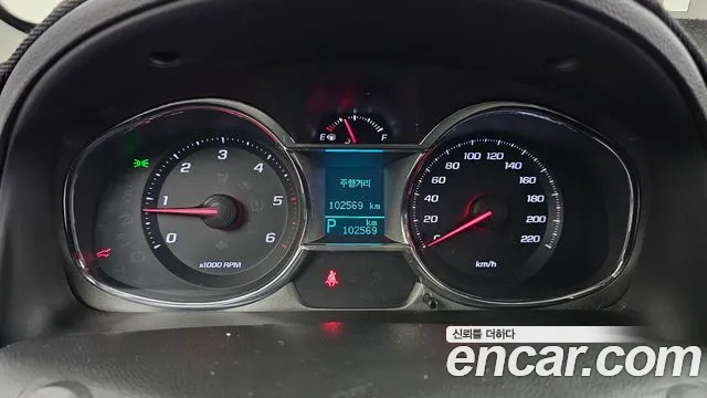 ChevroletGMDaewoo Captiva 2013 thumb 8