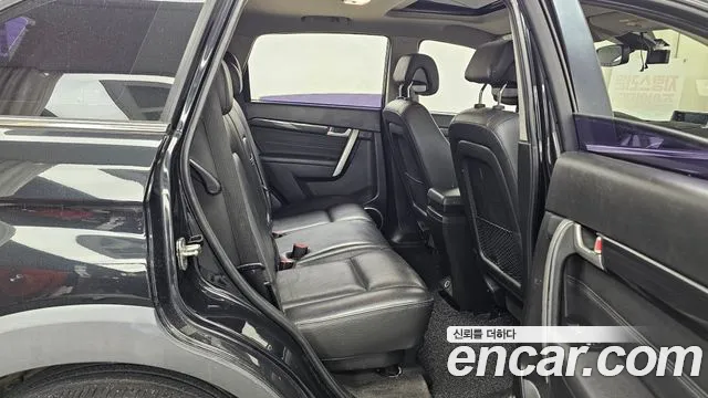 ChevroletGMDaewoo Captiva 2013 thumb 12