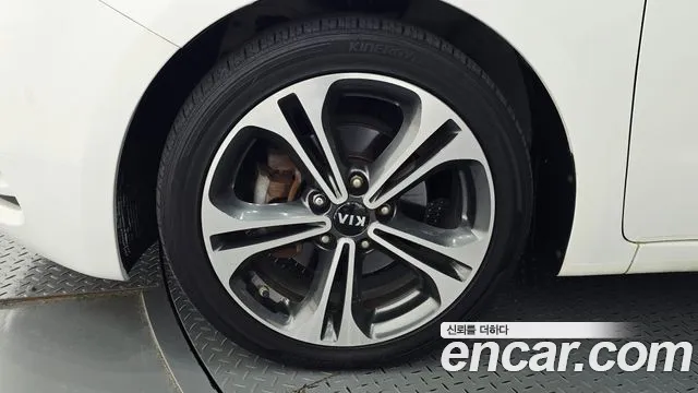 Kia K3 2014 thumb 5