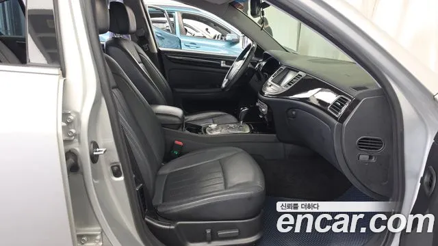 Hyundai Genesis 2013 thumb 11