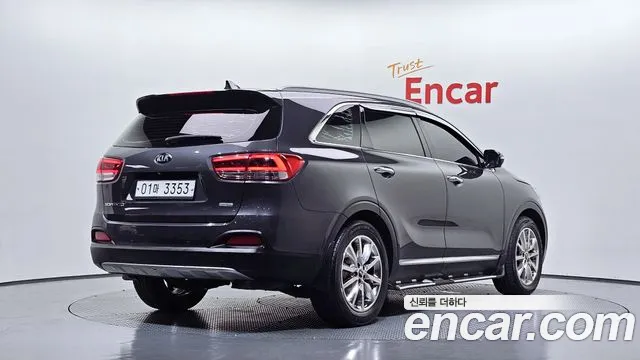 Kia Sorento 2017 thumb 2