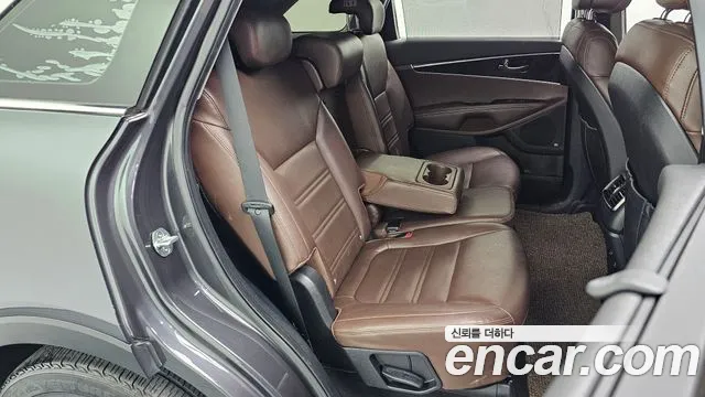 Kia Sorento 2017 thumb 11