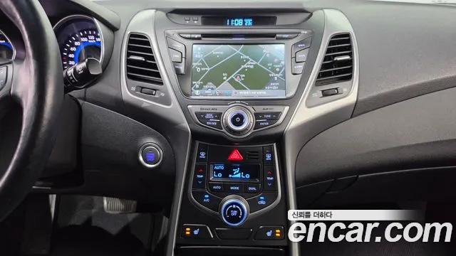 Hyundai Avante 2014 thumb 12