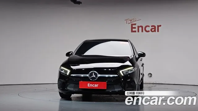 Mercedes-Benz A-Класс 2021 thumb 2