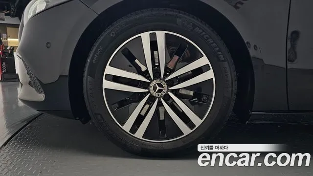Mercedes-Benz A-Класс 2021 thumb 4