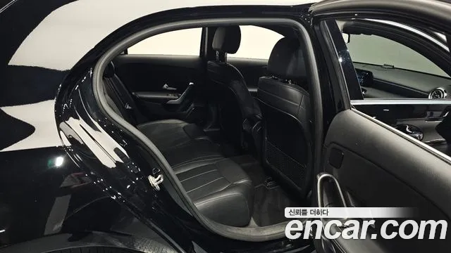 Mercedes-Benz A-Класс 2021 thumb 11
