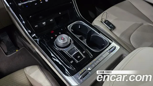 Kia Carnival 2023 thumb 9