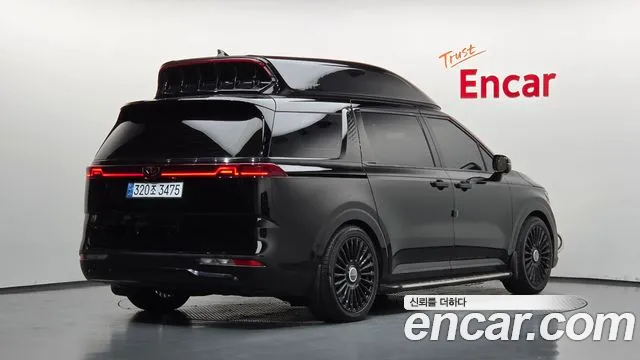 Kia Carnival 2021 thumb 2
