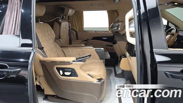 Kia Carnival 2021 thumb 12