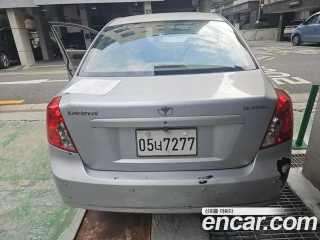 ChevroletGMDaewoo Lacetti 2006 thumb 3