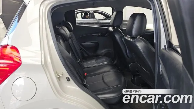 ChevroletGMDaewoo Spark 2016 thumb 12