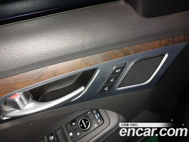 Hyundai Genesis 2014 thumb 8