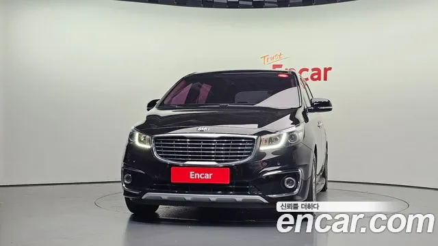 Kia Carnival 2018 thumb 3