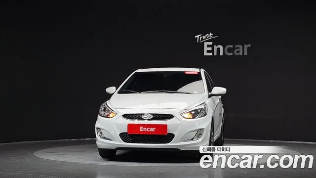 Hyundai Accent 2018 thumb 2