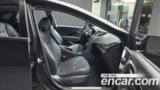 Hyundai Grandeur 2013 thumb 11