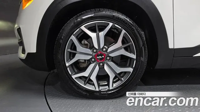 Kia Seltos 2022 thumb 4
