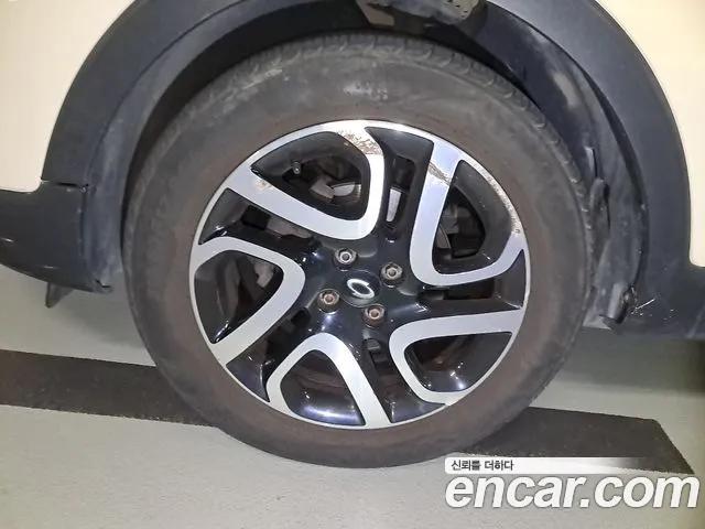 Renault-KoreaSamsung Captur 2015 thumb 6
