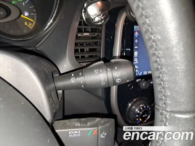 Renault-KoreaSamsung Captur 2015 thumb 10