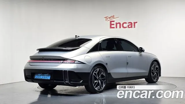 Hyundai IONIQ 6 2023 thumb 2