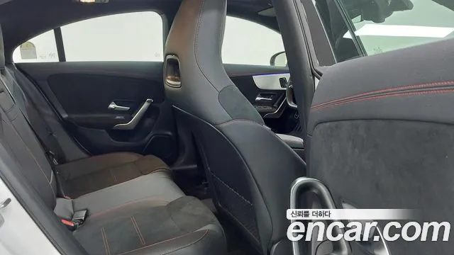 Mercedes-Benz CLA 2026 thumb 10