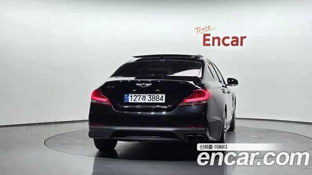 Genesis G70 2019 thumb 3