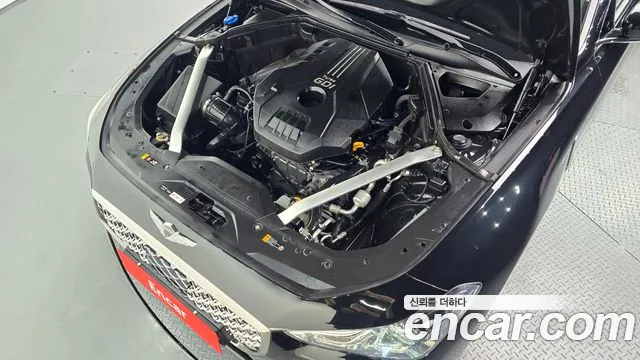 Genesis G70 2019 thumb 5