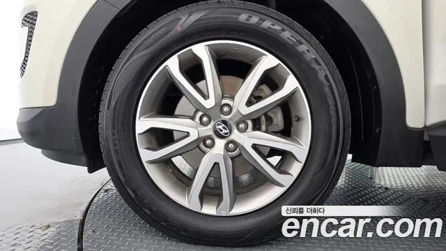 Hyundai Santa Fe 2013 thumb 5